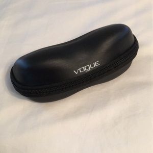 Vogue eyeglass case